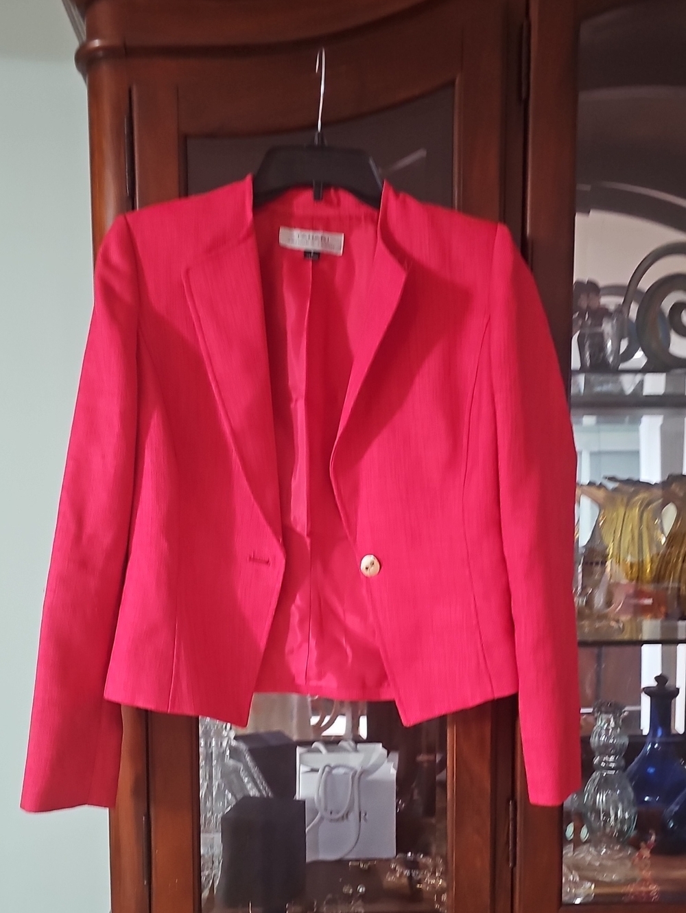 Tahari By Arthur Levine Fushia  Pink Women's Tailored Classic  Blazer Size 2